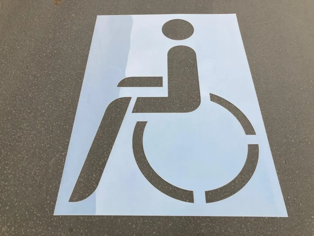 Bodenschablone Kunststoff 1,5 mm - Piktogramm Behindertenparkplatz