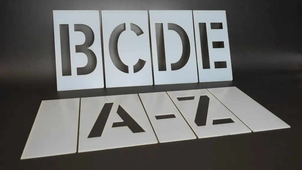 Bodenschablone Kunststoff 1,5 mm - Buchstaben A-Z